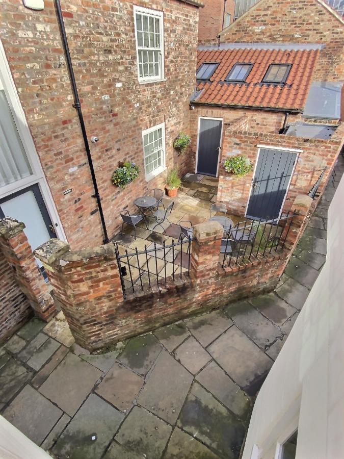 The Mitchell Villa York Dış mekan fotoğraf